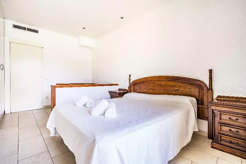 استودیوی استاندارد, Apartamentos Sunway San Jorge