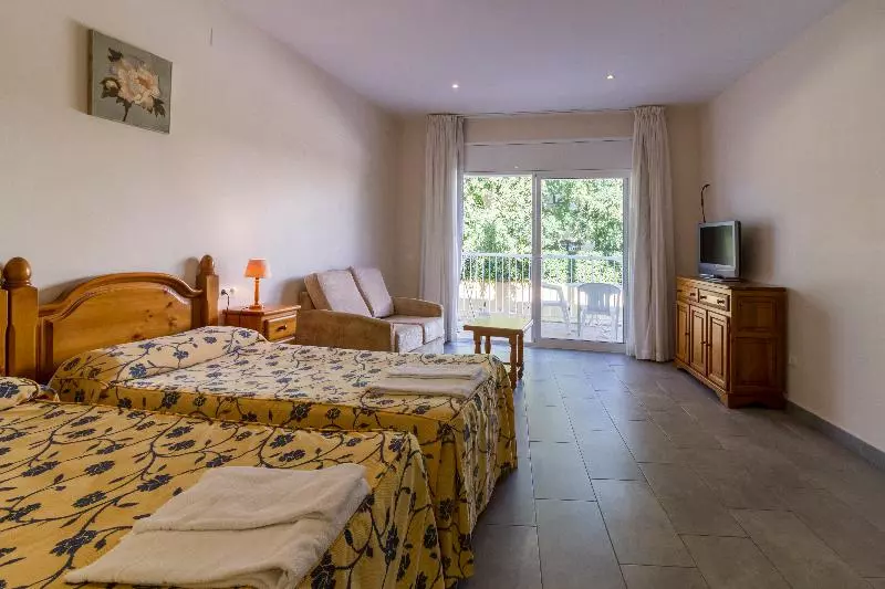 استودیوی استاندارد, Apartamentos Sunway San Jorge