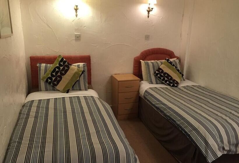 Номер Deluxe, Dragon Bed And Breakfast