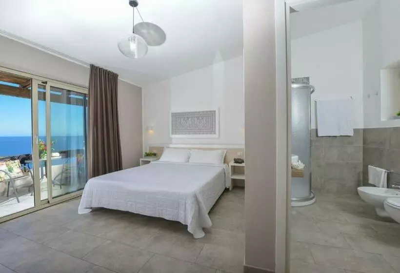 اتاق استاندارد, Castelsardo Resort Village