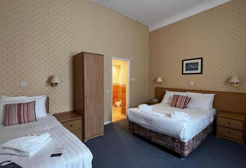 غرفة عائلية, Anchor Head