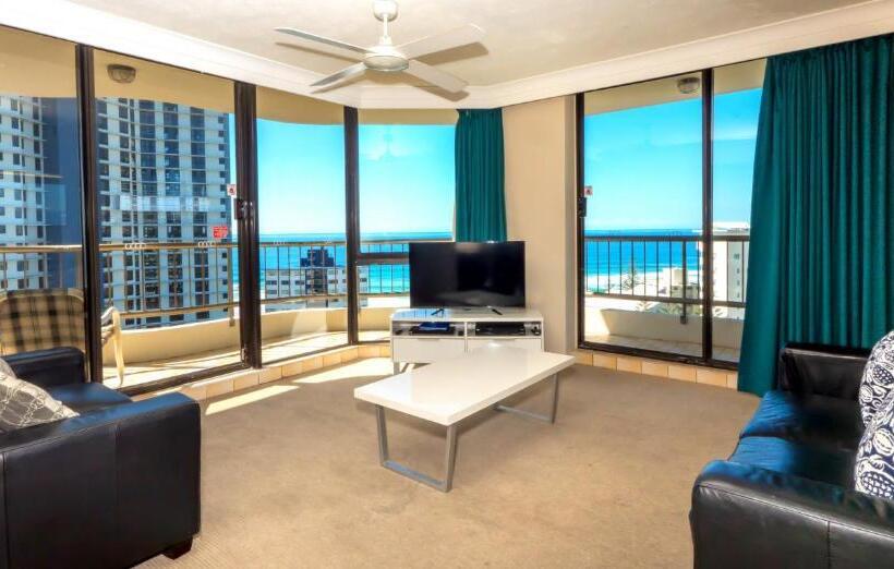 آپارتمان 2 خوابه, Aristocrat Apartments