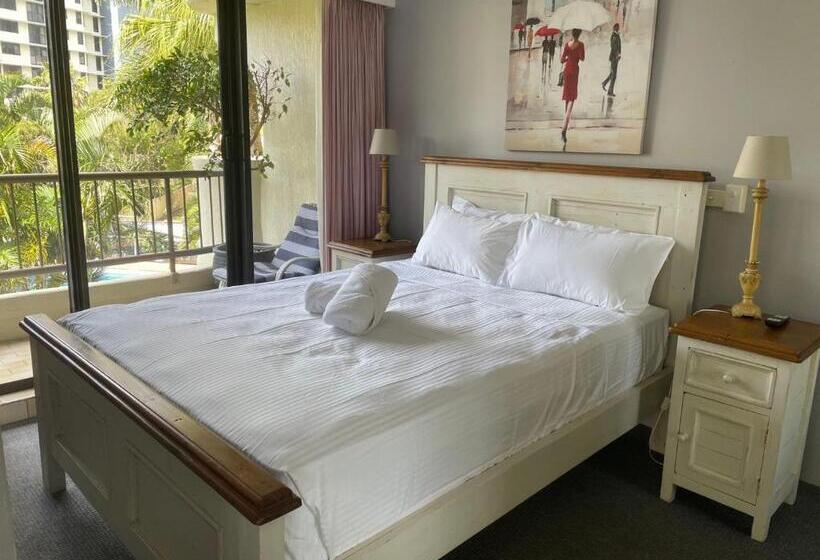 آپارتمان 1 خوابه با چشمانداز باغ, Aristocrat Apartments