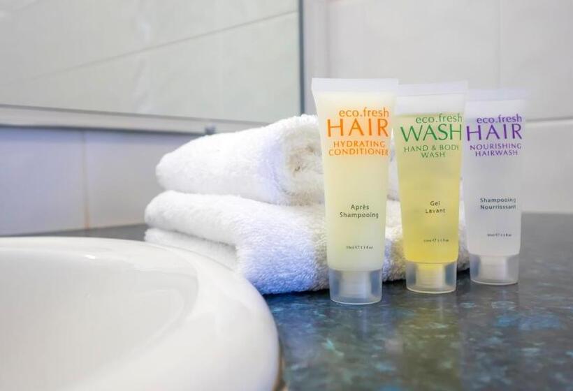 آپارتمان 2 خوابه, Aristocrat Apartments