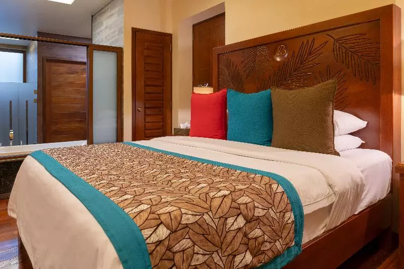 Juniorsviitti, Baldi Hot Springs Hotel & Spa