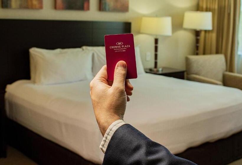 キングサイズベッドのスイートルーム, Crowne Plaza Leon, An Ihg