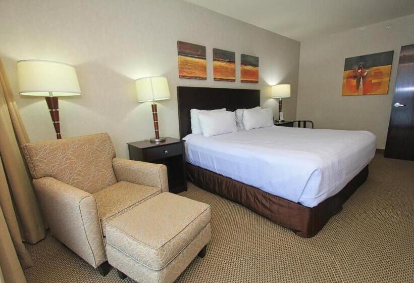 キングサイズベッドのスイートルーム, Crowne Plaza Leon, An Ihg