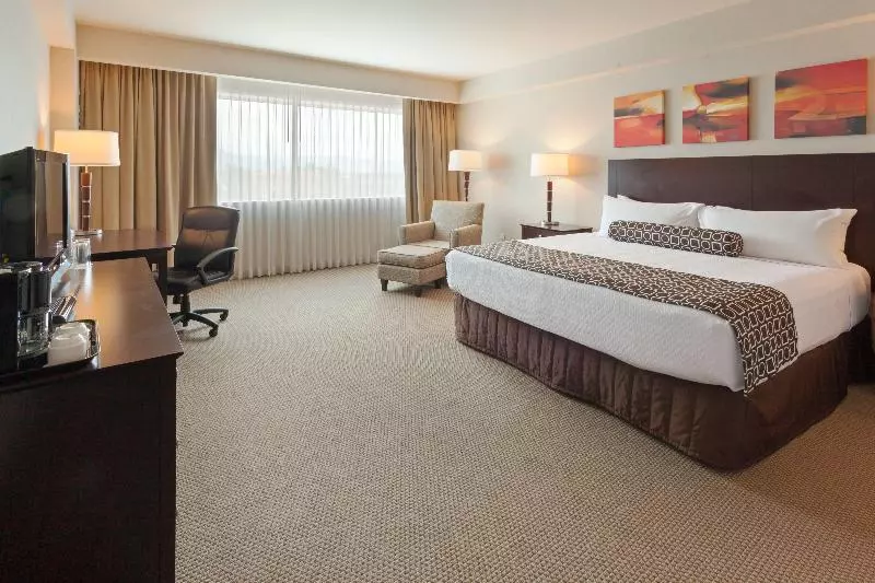 キングサイズベッドのスタンダードルーム, Crowne Plaza Leon, An Ihg
