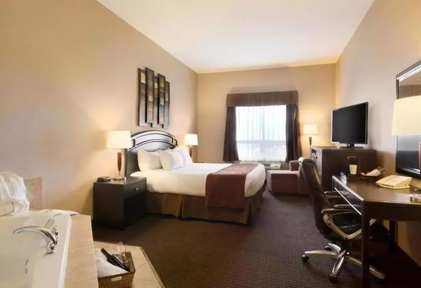 キングサイズベッドのデラックスルーム, Days Inn By Wyndham Innisfail