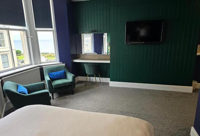 Стандартный Номер Кровать Кинг, Delmont