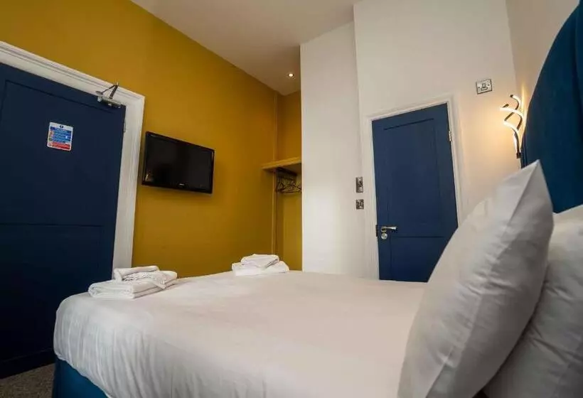 Deluxe-huone, Delmont