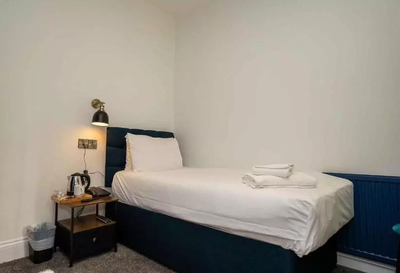Deluxe Yhden Hengen Huone, Delmont