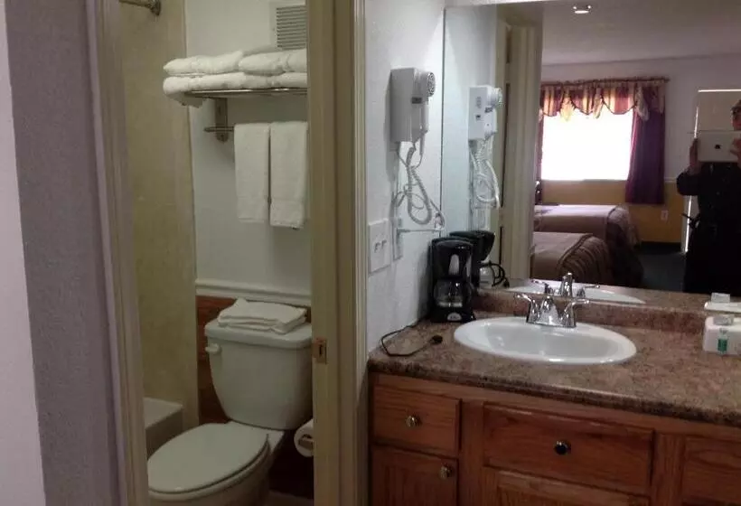 Standard-huone King-vuode, Hallmarc Inn & Suites Of West Memphis