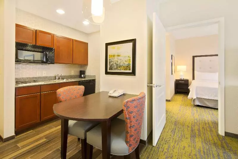 キングサイズベッドのスイートルーム, Homewood Suites By Hilton Denver West  Lakewood