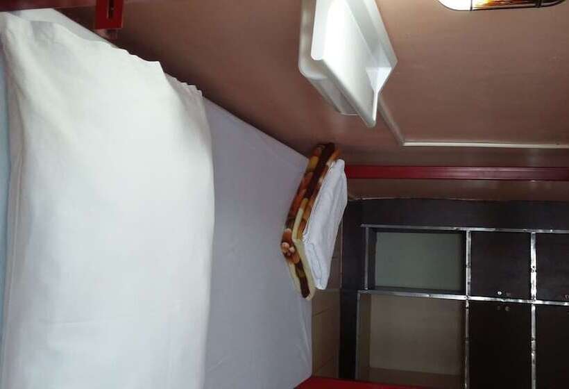 מיטה בחדר משותף, Huahin Euro City