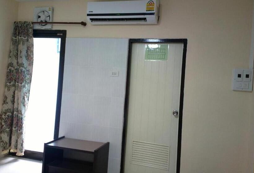 غرفة قياسية مزوَّدة بشُرفة, Huahin Euro City