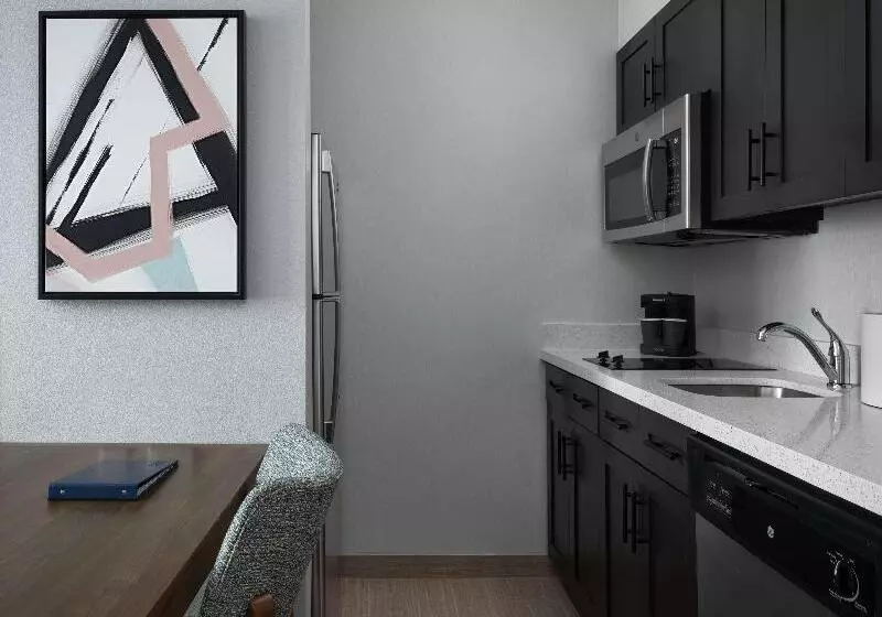 デラックススイート, La Quinta By Wyndham Hillsboro