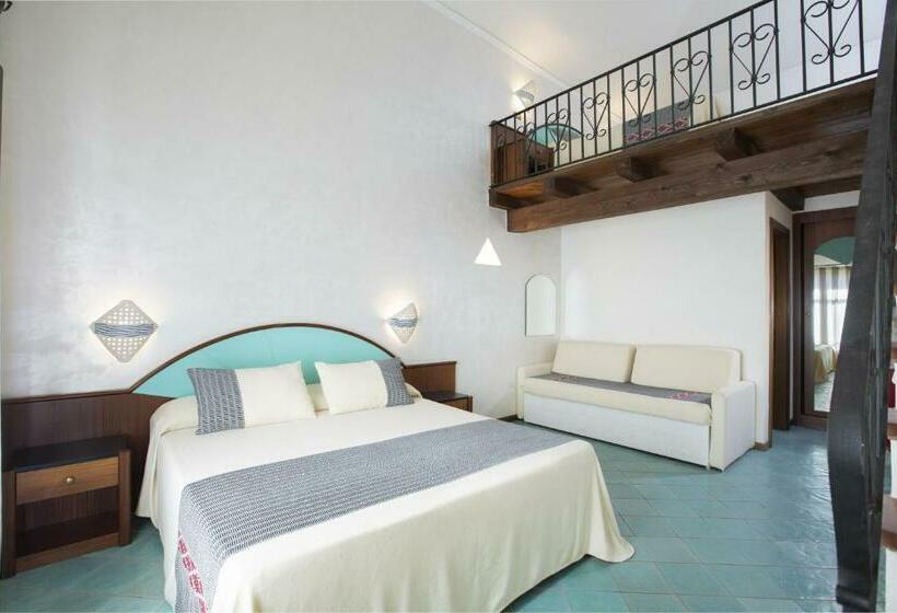 חדר משפחתי, La Torre