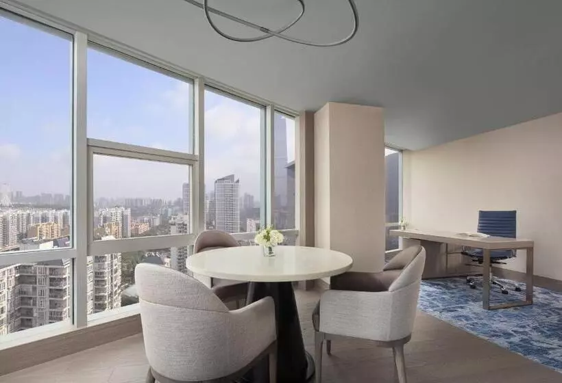 Executive-sviitti, Nanning Marriott