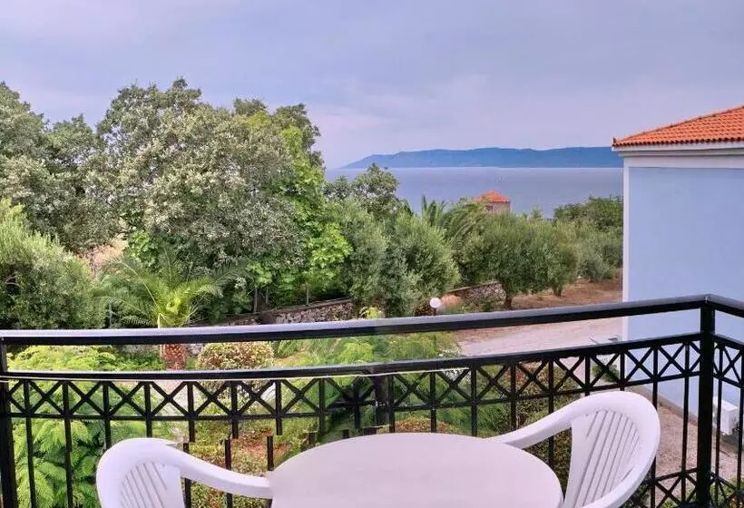 استودیوی استاندارد, Panselinos