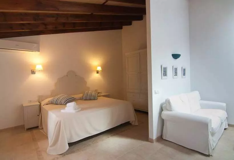 اتاق لوکس, Petit Hotel Algaida