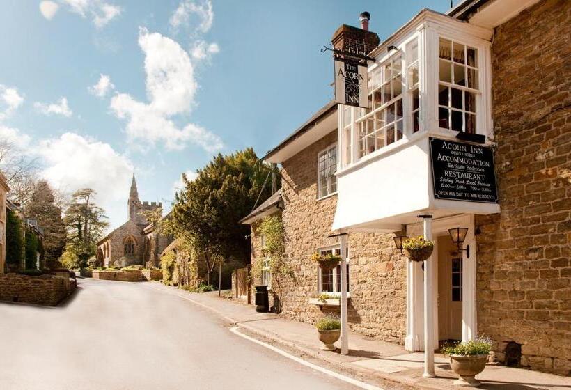 غرفة سوبيريور, The Acorn Inn