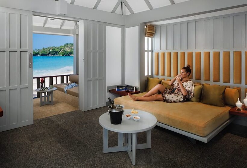 סוויטה דלוקס, The Surin Phuket