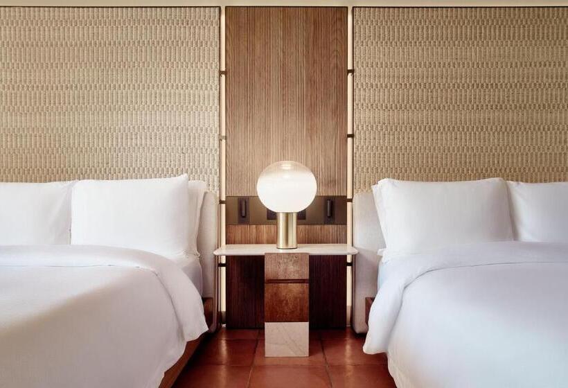 اتاق لوکس با چشمانداز باغ, The St. Regis Punta Mita Resort