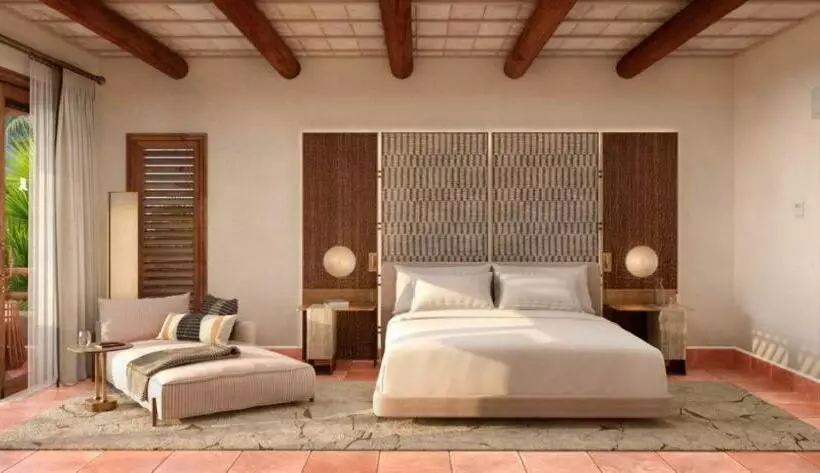 اتاق لوکس با تخت بزرگ, The St. Regis Punta Mita Resort