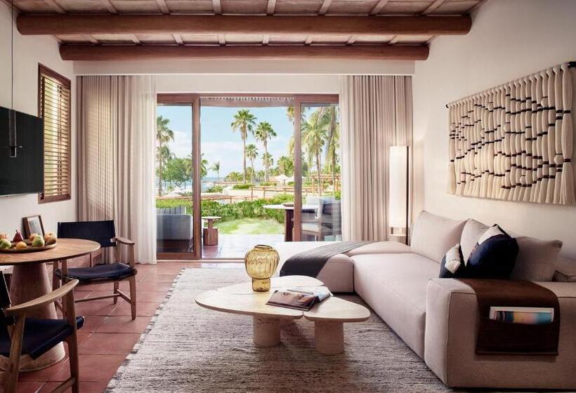 キングサイズベッドのスイートルーム, The St. Regis Punta Mita Resort