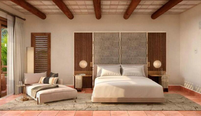 سوئیت با تخت بزرگ, The St. Regis Punta Mita Resort