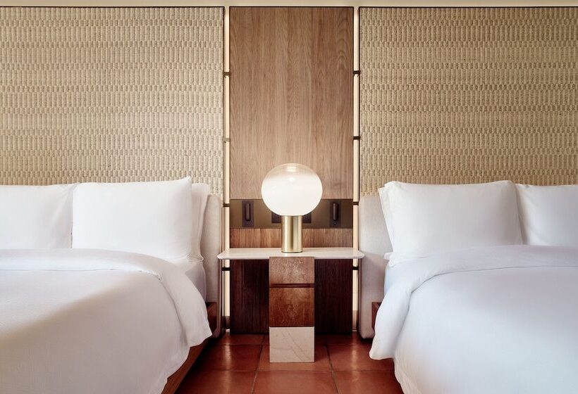 اتاق لوکس با چشمانداز باغ, The St. Regis Punta Mita Resort