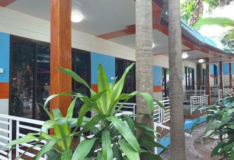 غرفة قياسية, Mom Boutique Railay