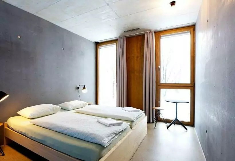 اتاق استاندارد, Bern Youth Hostel