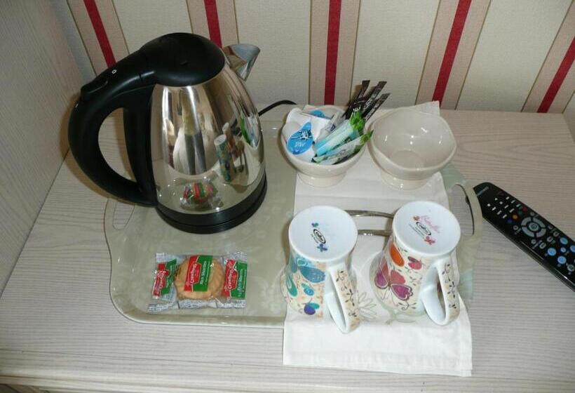 デラックスルーム, Cherry Blossom Guest House