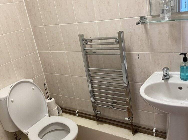 Pokój Standard Jednoosobowy, Parasol Weston Guest House