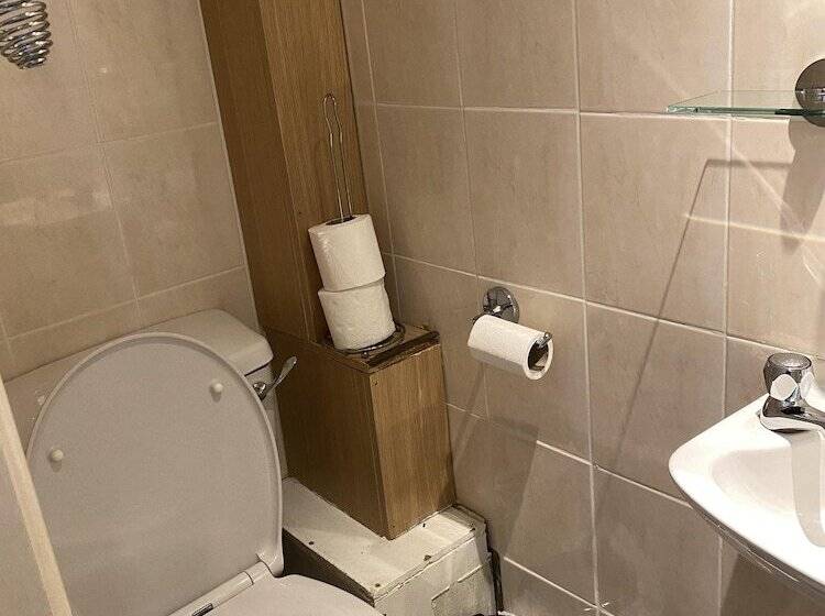 Pokój Standard Jednoosobowy, Parasol Weston Guest House