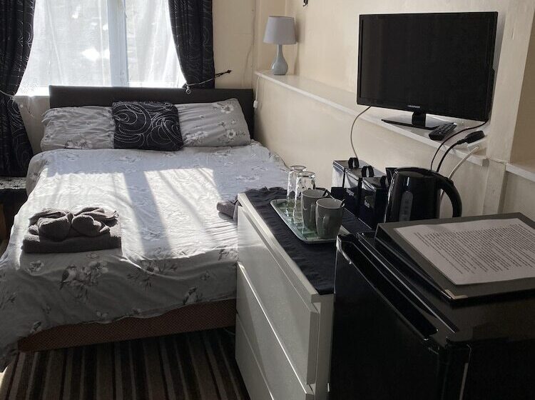 Pokój Standard, Parasol Weston Guest House