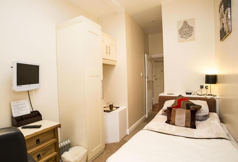 Pokój Standard Jednoosobowy, Parasol Weston Guest House