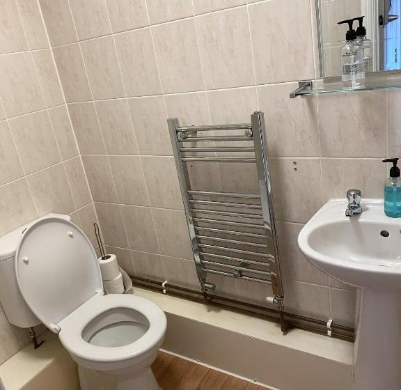 Pokój Standard Jednoosobowy, Parasol Weston Guest House