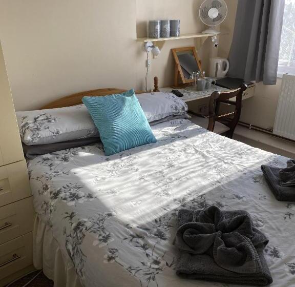 Pokój Standard, Parasol Weston Guest House