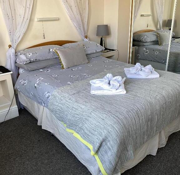 Pokój Standard, Parasol Weston Guest House