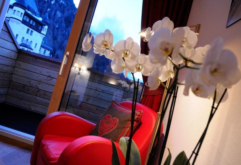 اتاق سوپریور, Albris