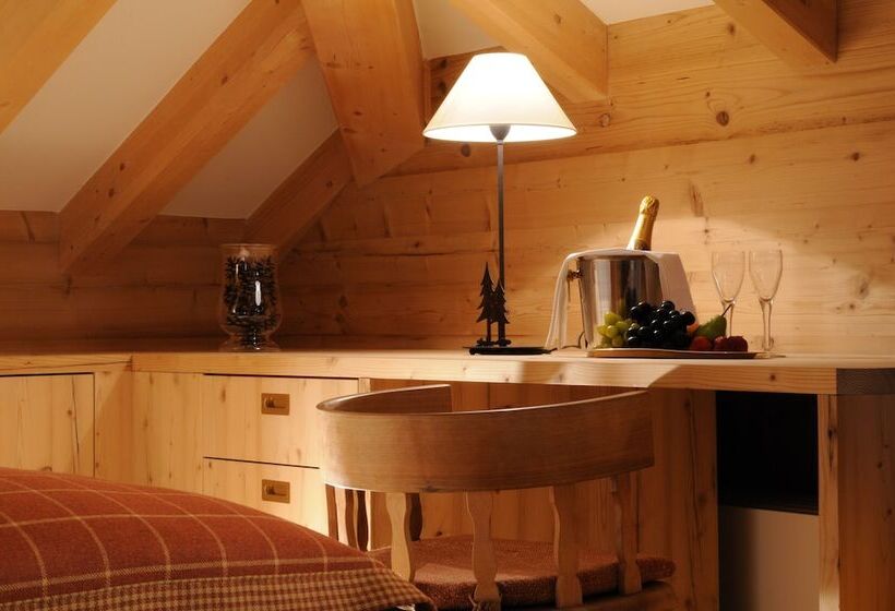 اتاق استاندارد با چشمانداز کوهستان, Albris