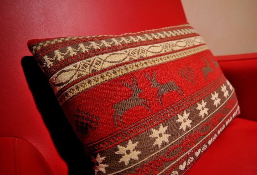 اتاق استاندارد با چشمانداز کوهستان, Albris