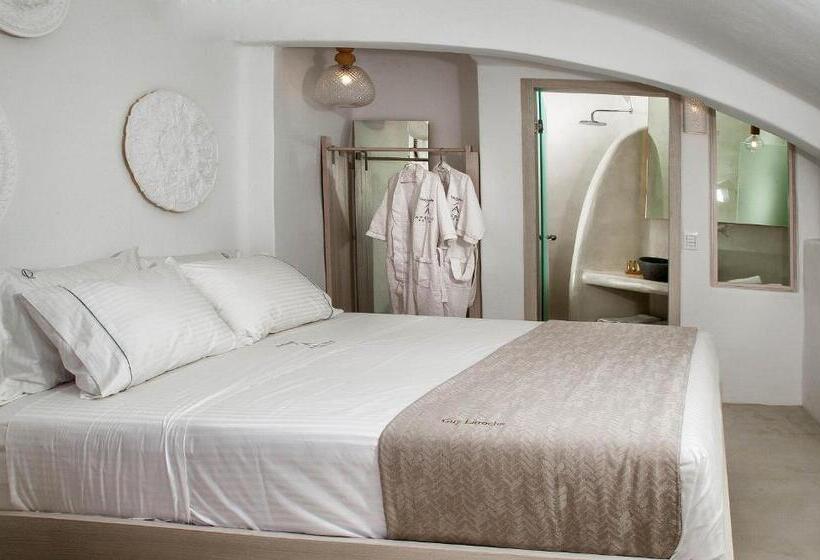 Superior suite with view, Aperto Suites  Adults Only