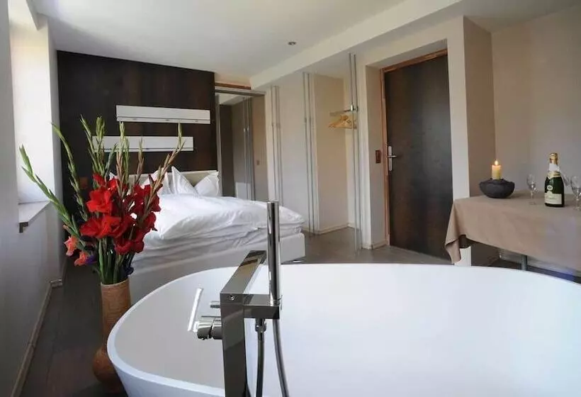 スーペリアールーム, Hôtel Chez Gilles