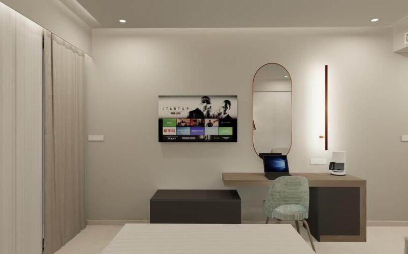 豪华海景房, Colonides Beach