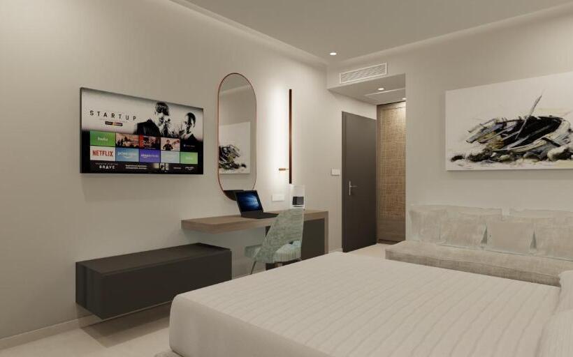 豪华海景房, Colonides Beach