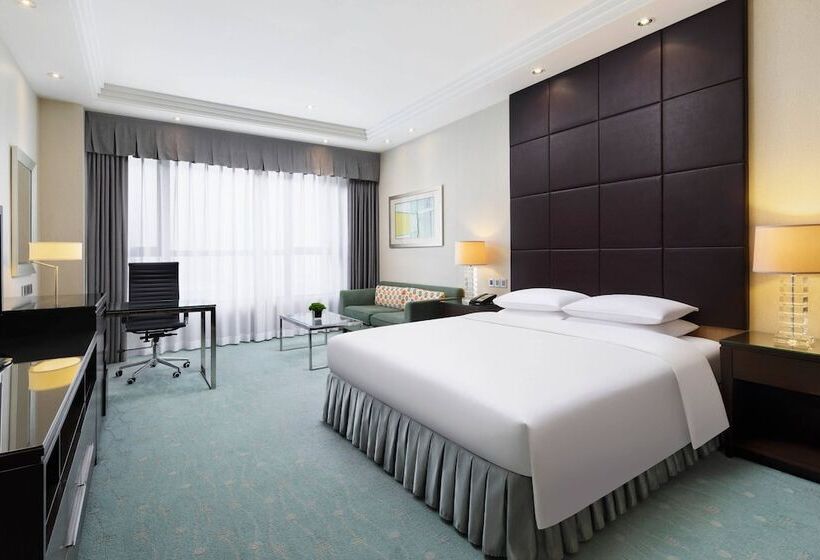חדר אקזקיוטיב, Courtyard By Marriott Kunshan
